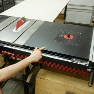 Table Saw Router Table Wing - Plans